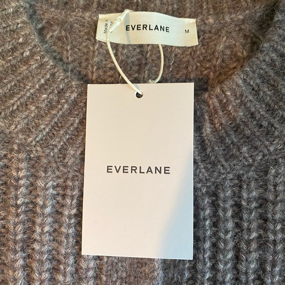 NWT Everlane Fisherman Cardigan in Cloud Size M - Picture 4 of 8